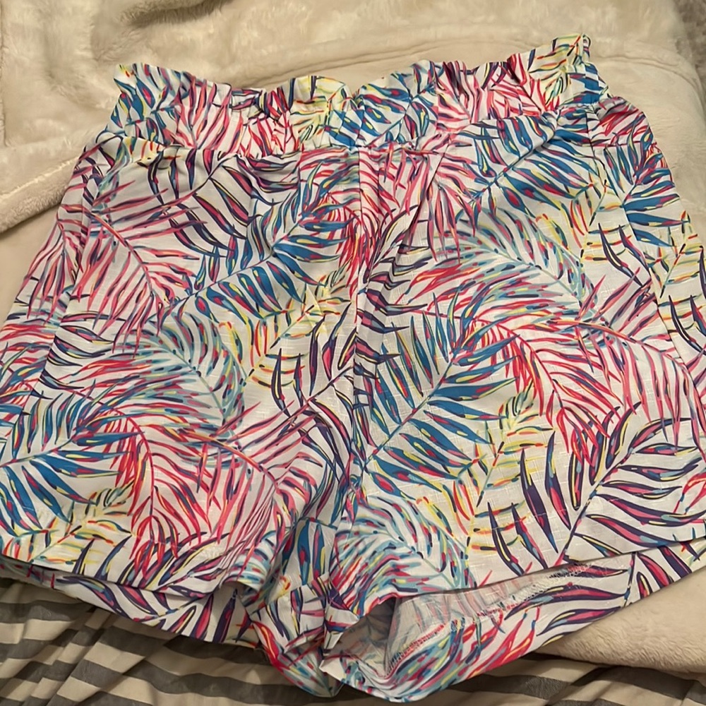 Tropical simply southern shorts